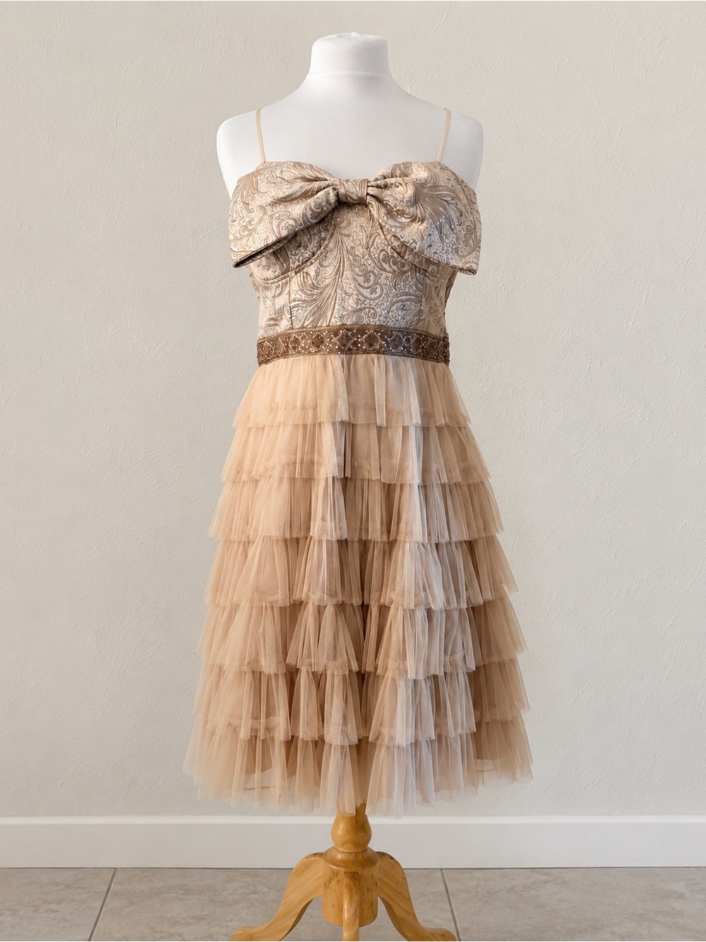 Windsor Gold Paisley Bow Front Tiered Tulle Party Dress 32” Bust